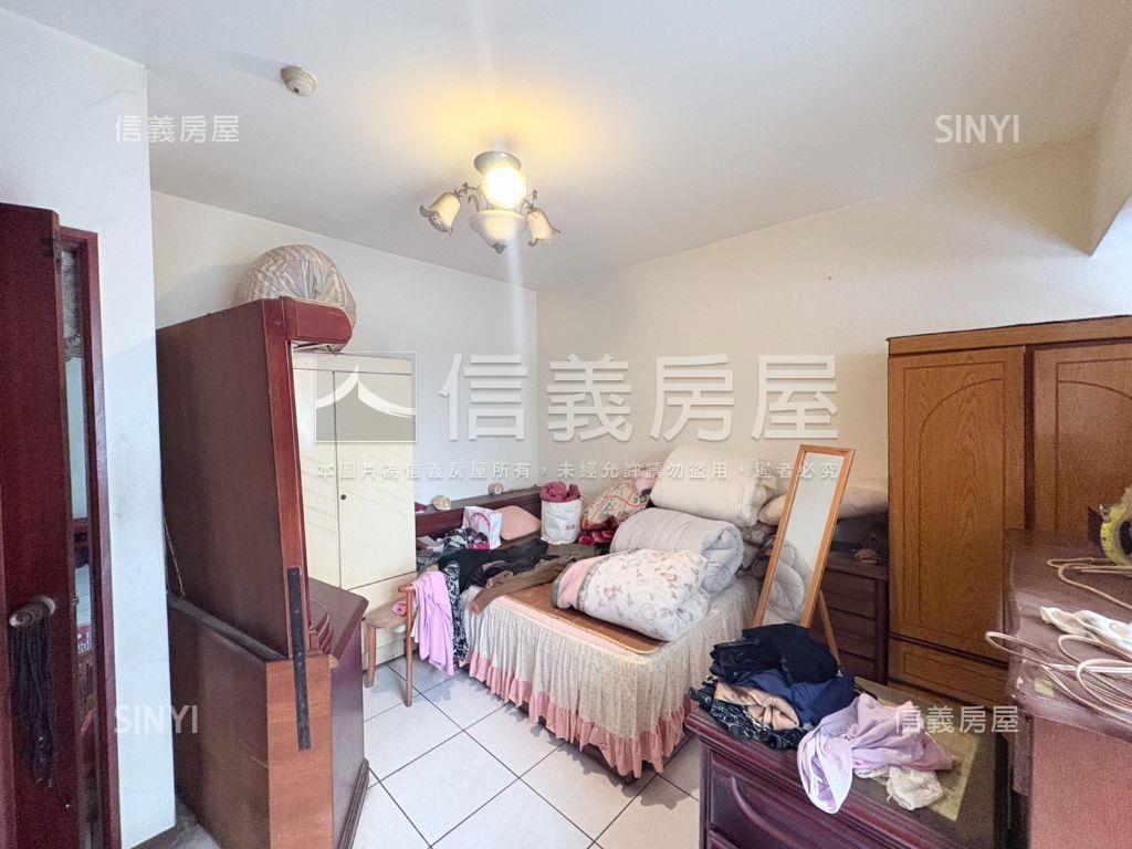 【專任】松天下三房車位房屋室內格局與周邊環境