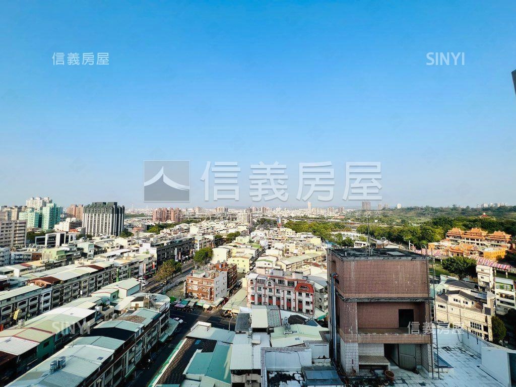 文藻金獅湖景觀３房平車房屋室內格局與周邊環境