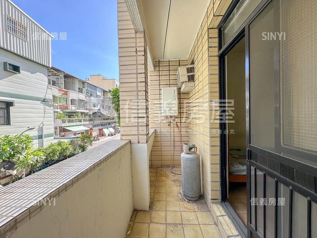 大裕。車藏居房屋室內格局與周邊環境