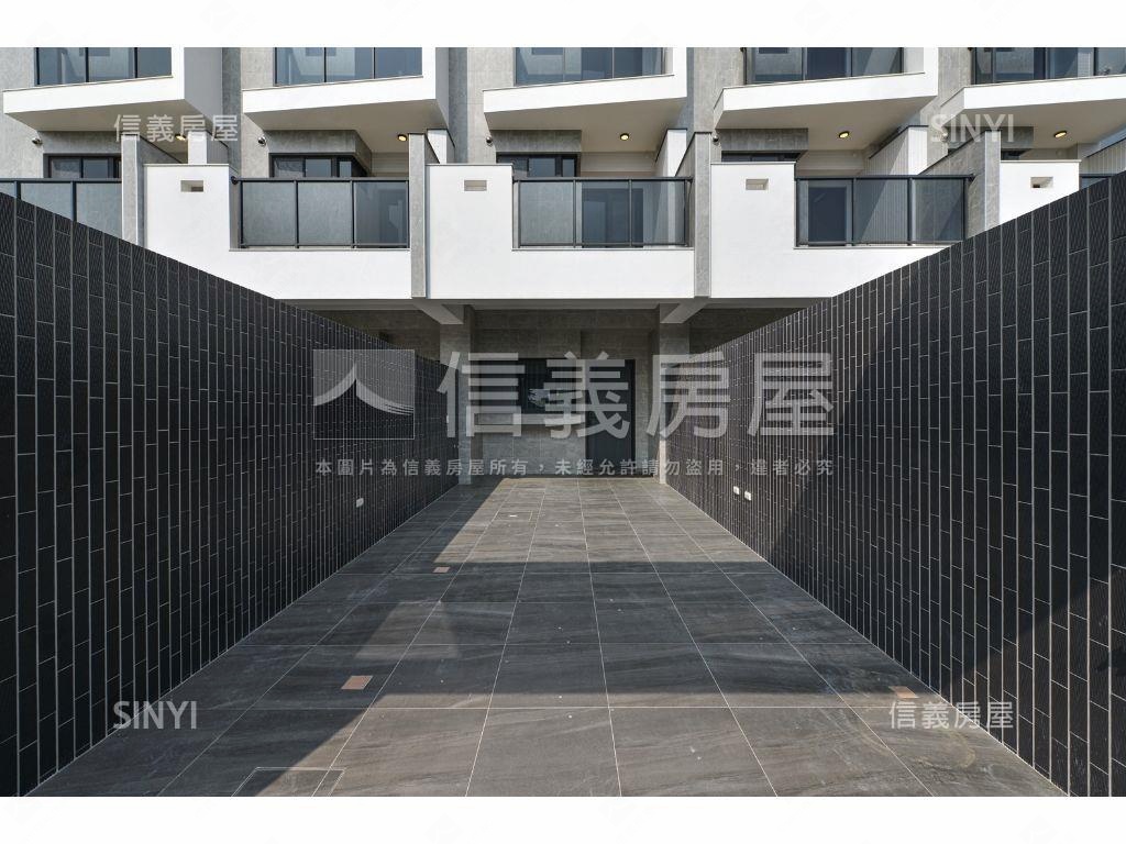 舞線譜全新傳統車墅房屋室內格局與周邊環境