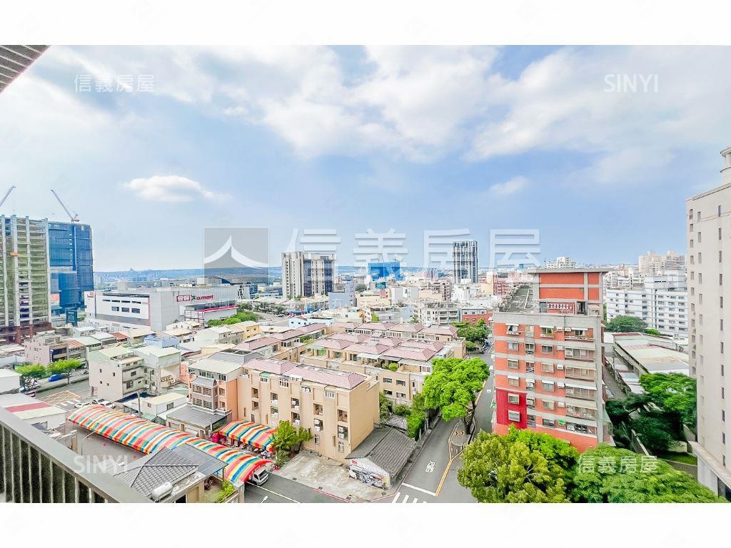 經貿巴黎。３房１室視野戶房屋室內格局與周邊環境
