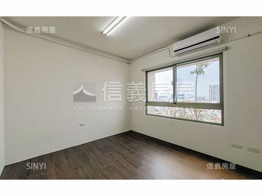 經貿巴黎。３房１室視野戶房屋室內格局與周邊環境