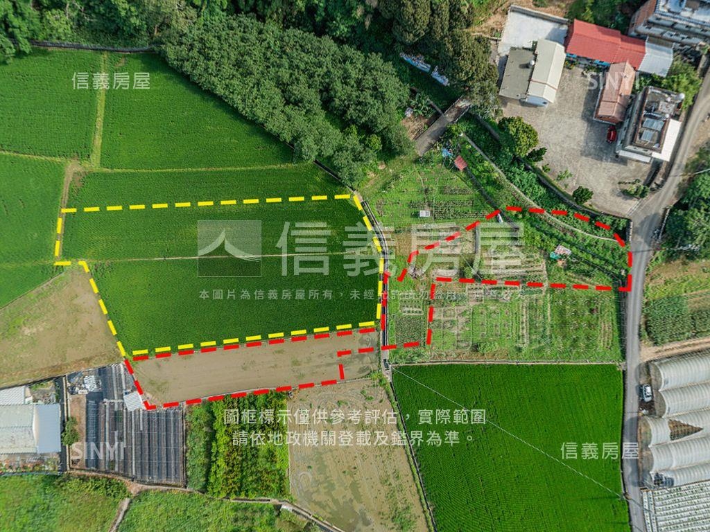環山有灌溉溝渠農牧用地２房屋室內格局與周邊環境