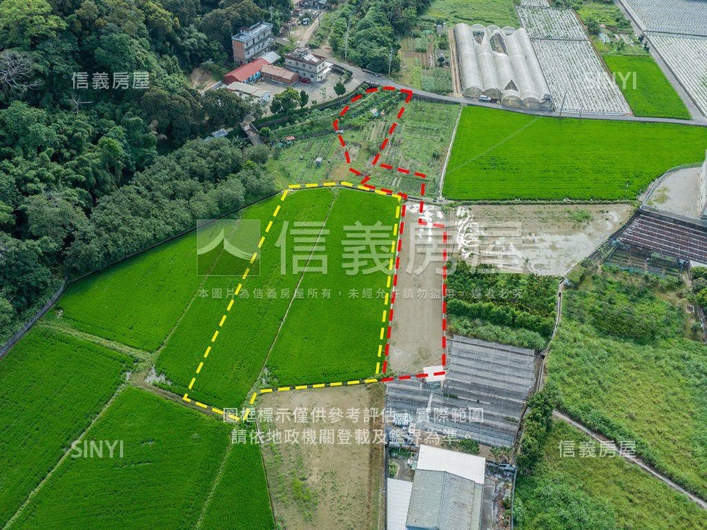 環山有灌溉溝渠農牧用地２房屋室內格局與周邊環境