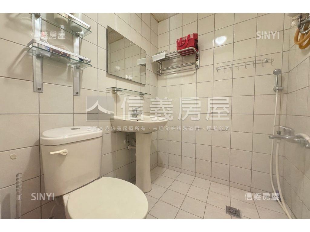 新環境溫馨套房套房房屋室內格局與周邊環境