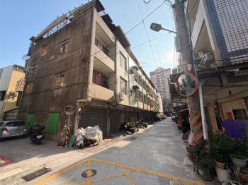 建工新民活巷角窗透天