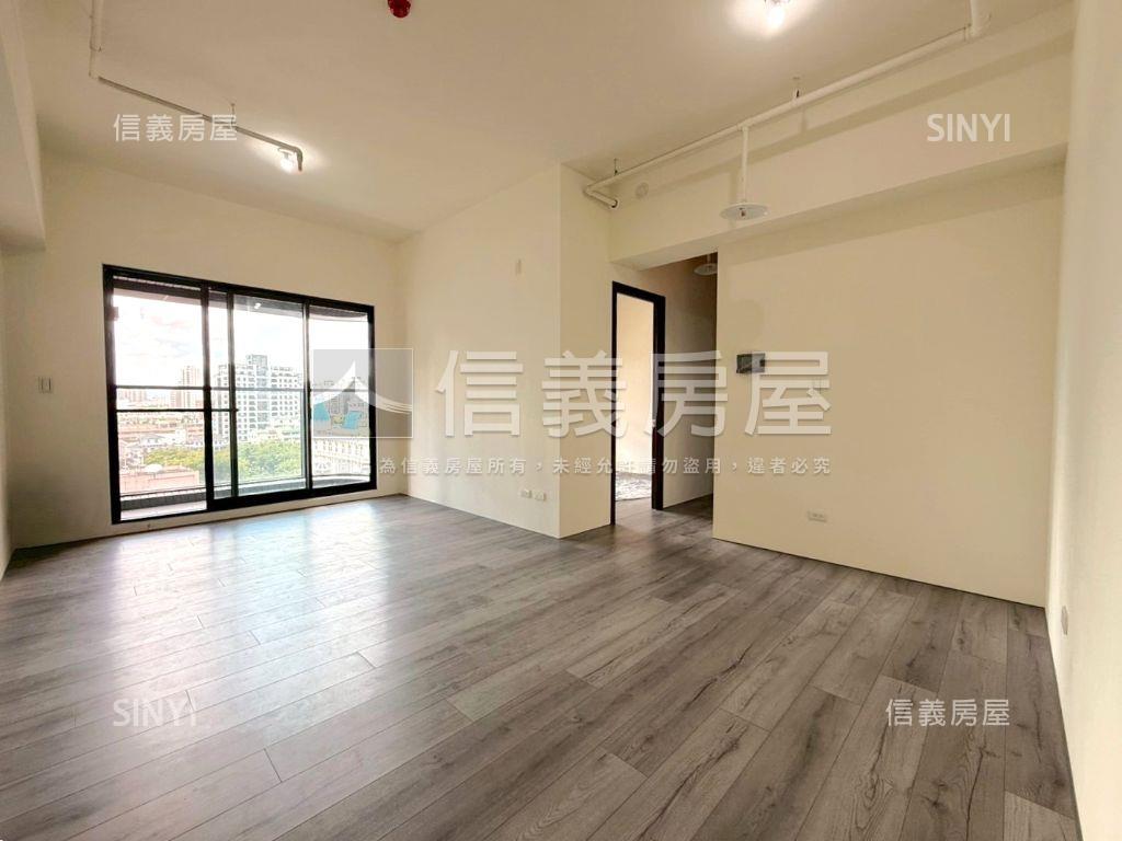 １１期全新未入住三房平車房屋室內格局與周邊環境
