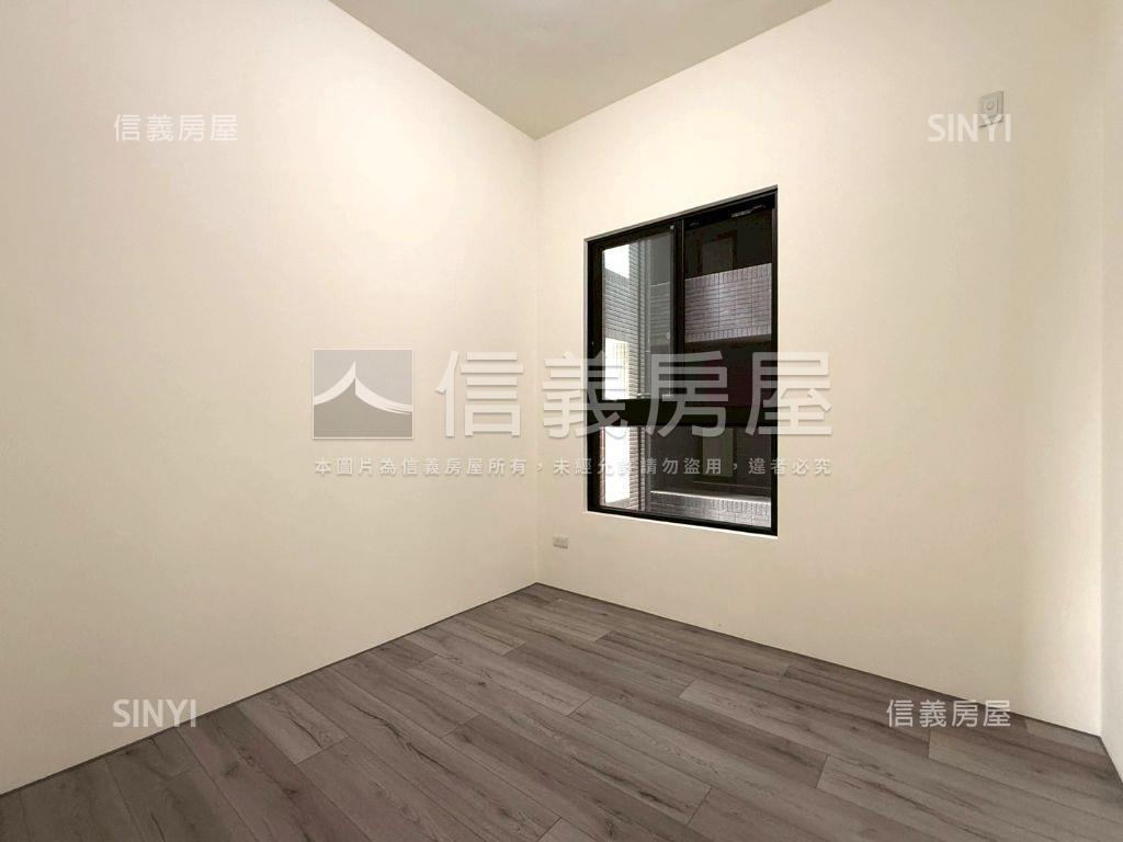 １１期全新未入住三房平車房屋室內格局與周邊環境