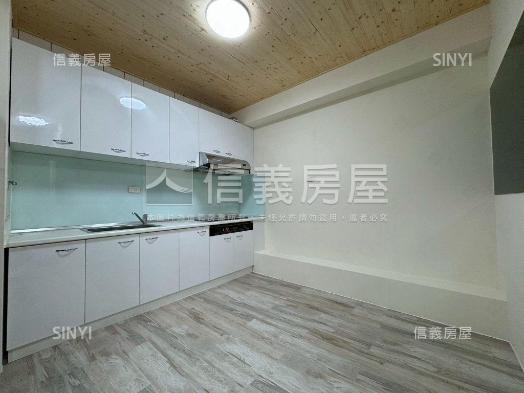 近中國醫商圈，輕裝２房！房屋室內格局與周邊環境