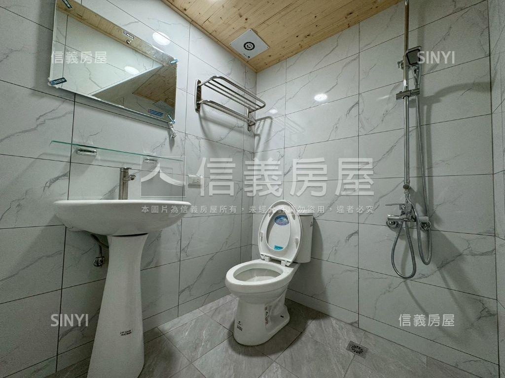 近中國醫商圈，輕裝２房！房屋室內格局與周邊環境