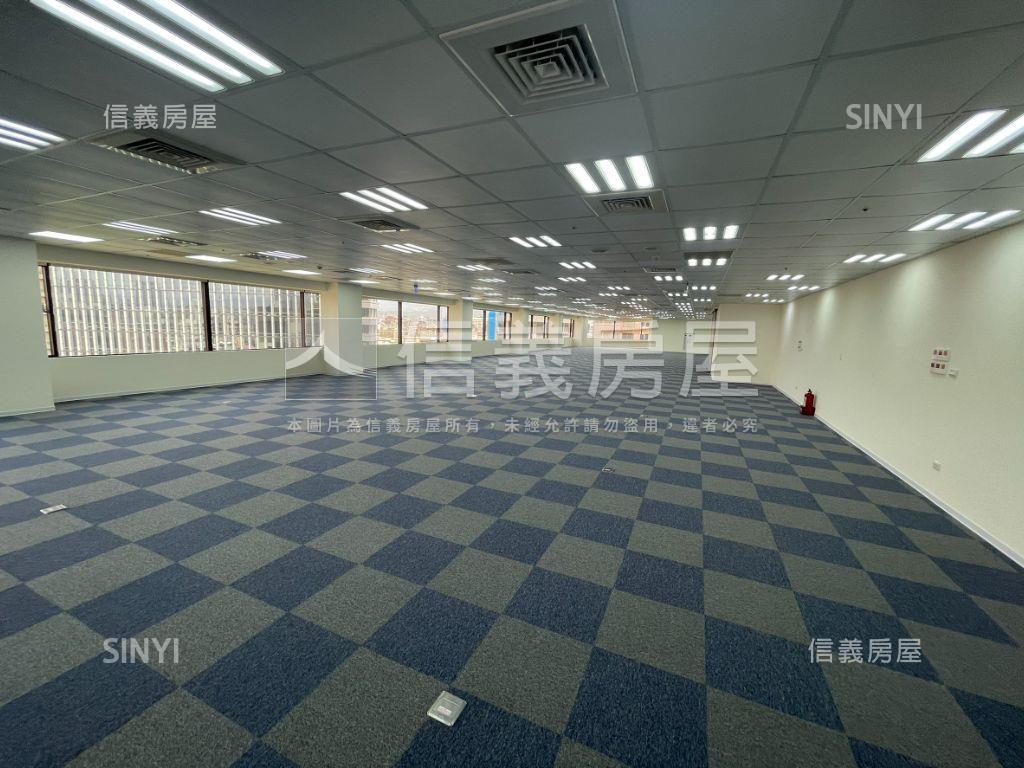 忠孝市府三連大樓房屋室內格局與周邊環境
