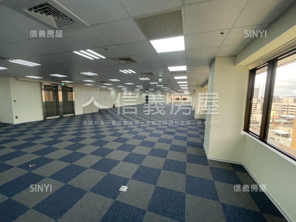 忠孝市府三連大樓房屋室內格局與周邊環境