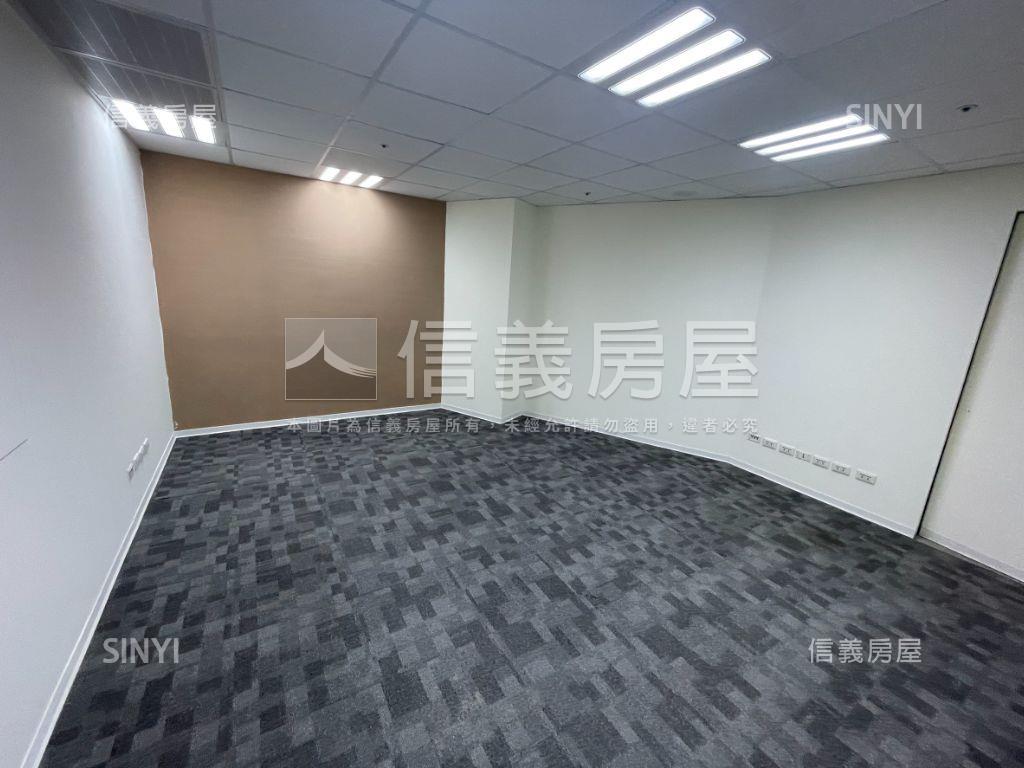 忠孝市府三連大樓房屋室內格局與周邊環境