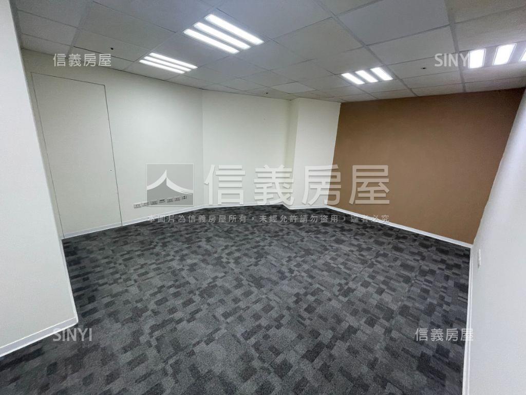 忠孝市府三連大樓房屋室內格局與周邊環境