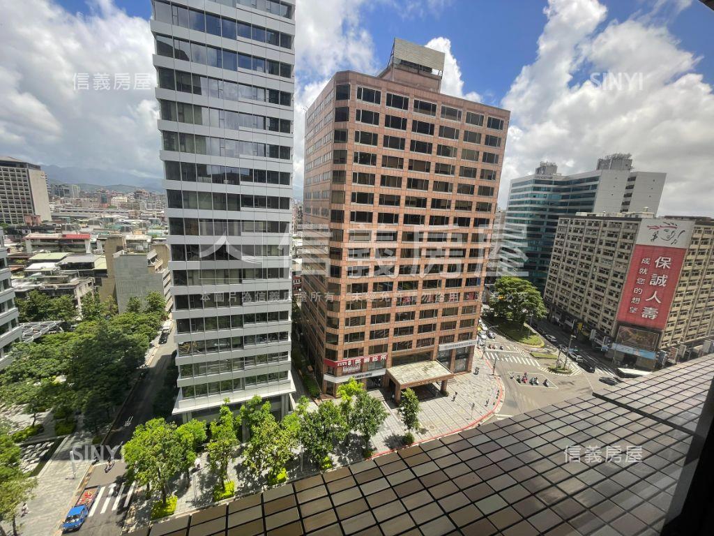 忠孝市府三連大樓房屋室內格局與周邊環境