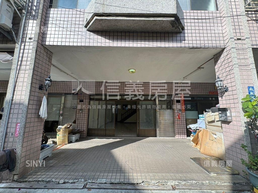 極上大面寬店面附平車美宅房屋室內格局與周邊環境
