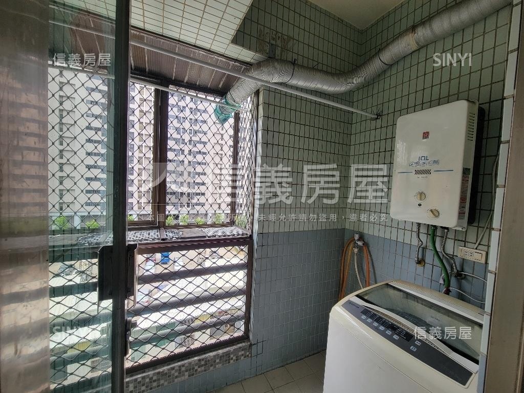 ✦名人山水✦三房平車房屋室內格局與周邊環境