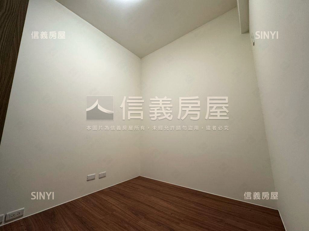 ＨＳＴ會館木質兩房平車房屋室內格局與周邊環境