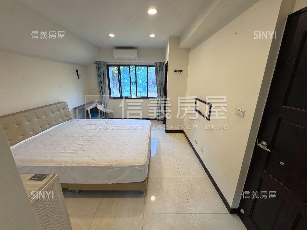 面校園美麗３房平車房屋室內格局與周邊環境