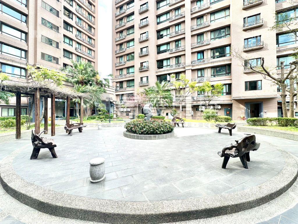 國道路知森堂誠意出售房屋室內格局與周邊環境