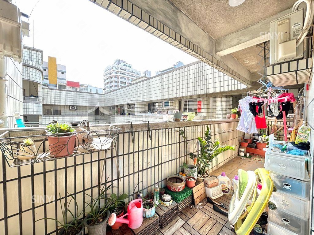 向善園四房稀有釋出房屋室內格局與周邊環境