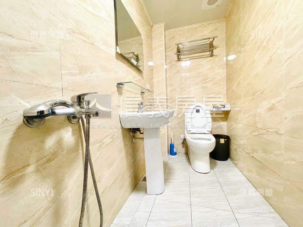 輕屋齡勤益科大整棟收租讚房屋室內格局與周邊環境