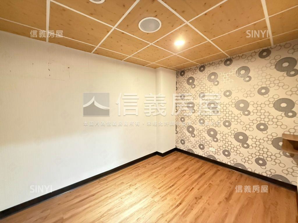 勤美草悟道第一排透天店面房屋室內格局與周邊環境
