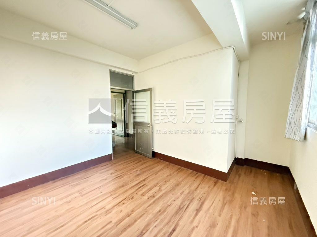 勤美草悟道第一排透天店面房屋室內格局與周邊環境