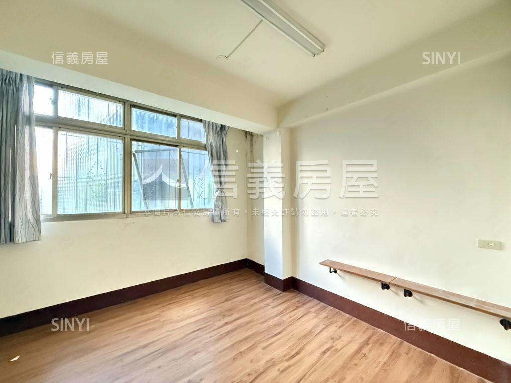 勤美草悟道第一排透天店面房屋室內格局與周邊環境