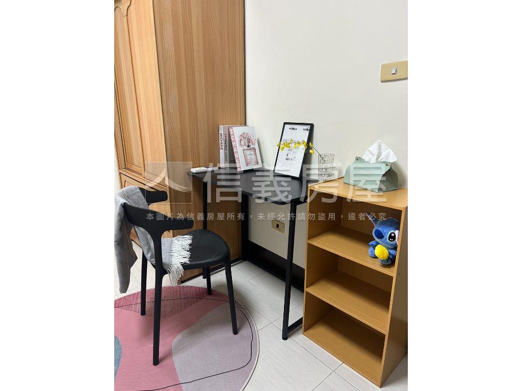 高醫學生宿舍收租透天房屋室內格局與周邊環境