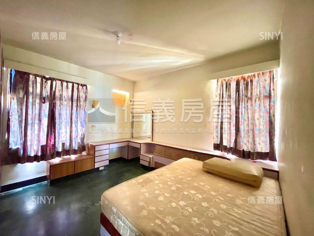 近台積電景觀４房房屋室內格局與周邊環境