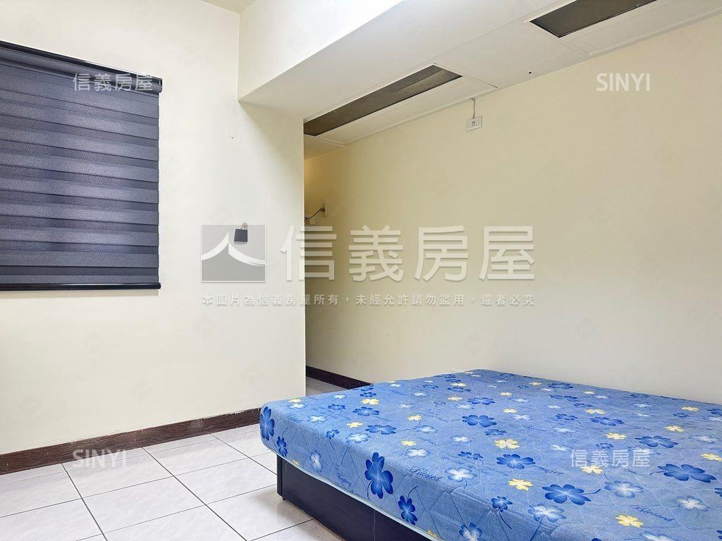 近中興大學三房車位房屋室內格局與周邊環境