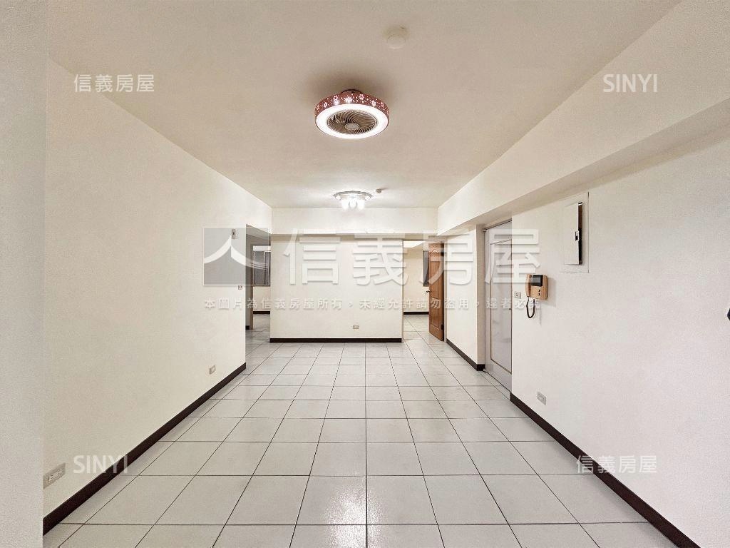 民安電梯亮麗三房車位房屋室內格局與周邊環境