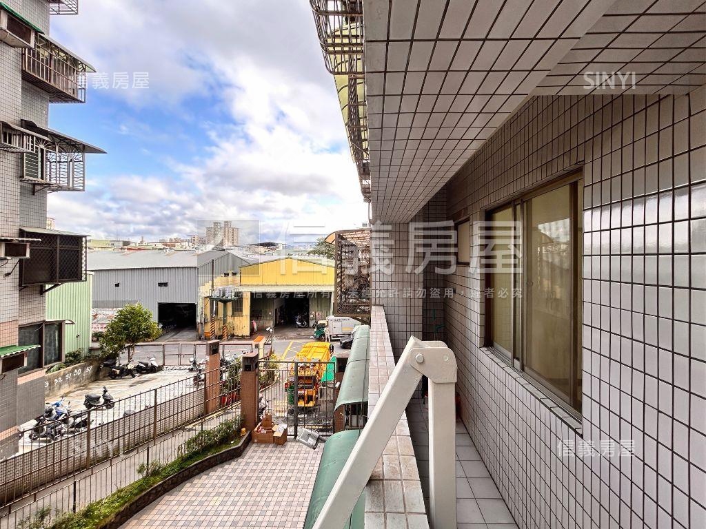 民安電梯亮麗三房車位房屋室內格局與周邊環境