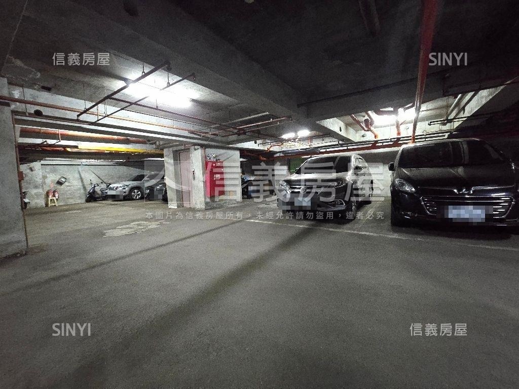 民安電梯亮麗三房車位房屋室內格局與周邊環境