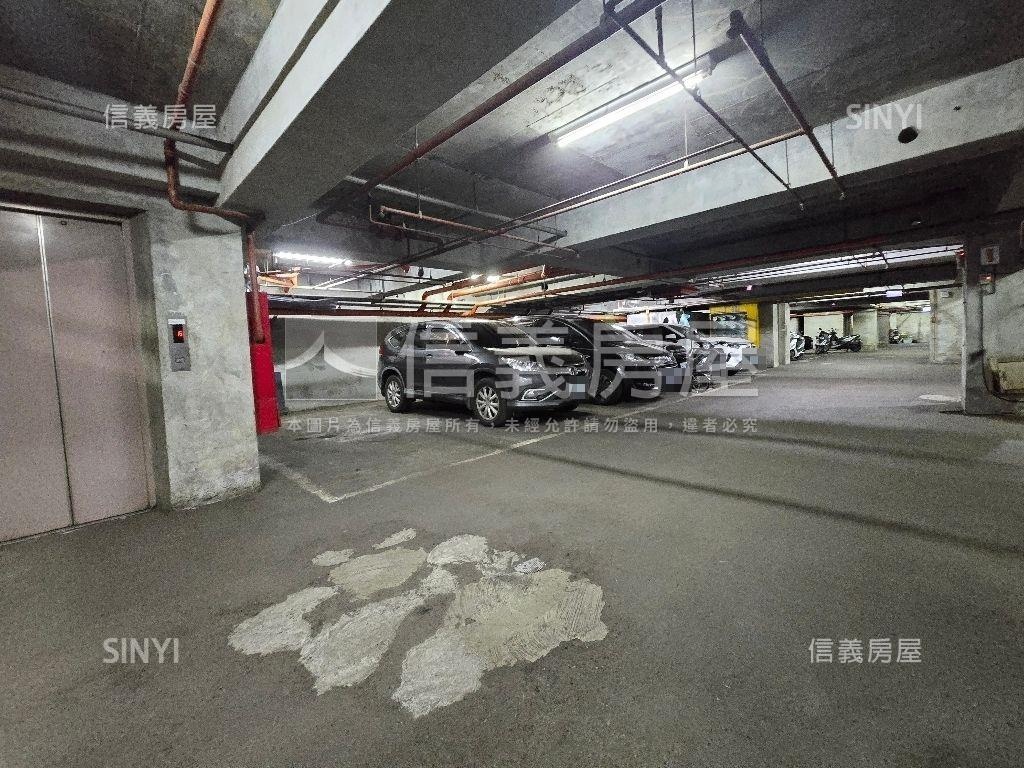 民安電梯亮麗三房車位房屋室內格局與周邊環境