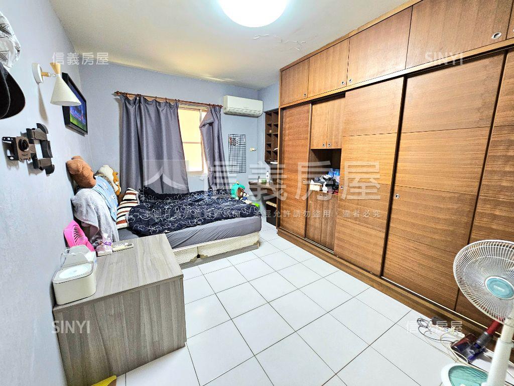 福德電梯輕妝３房房屋室內格局與周邊環境