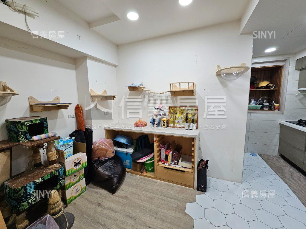 福德電梯輕妝３房房屋室內格局與周邊環境