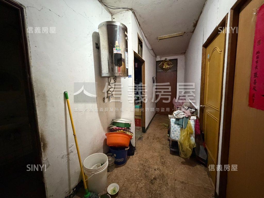 萬壽路巨蛋旁金店面房屋室內格局與周邊環境