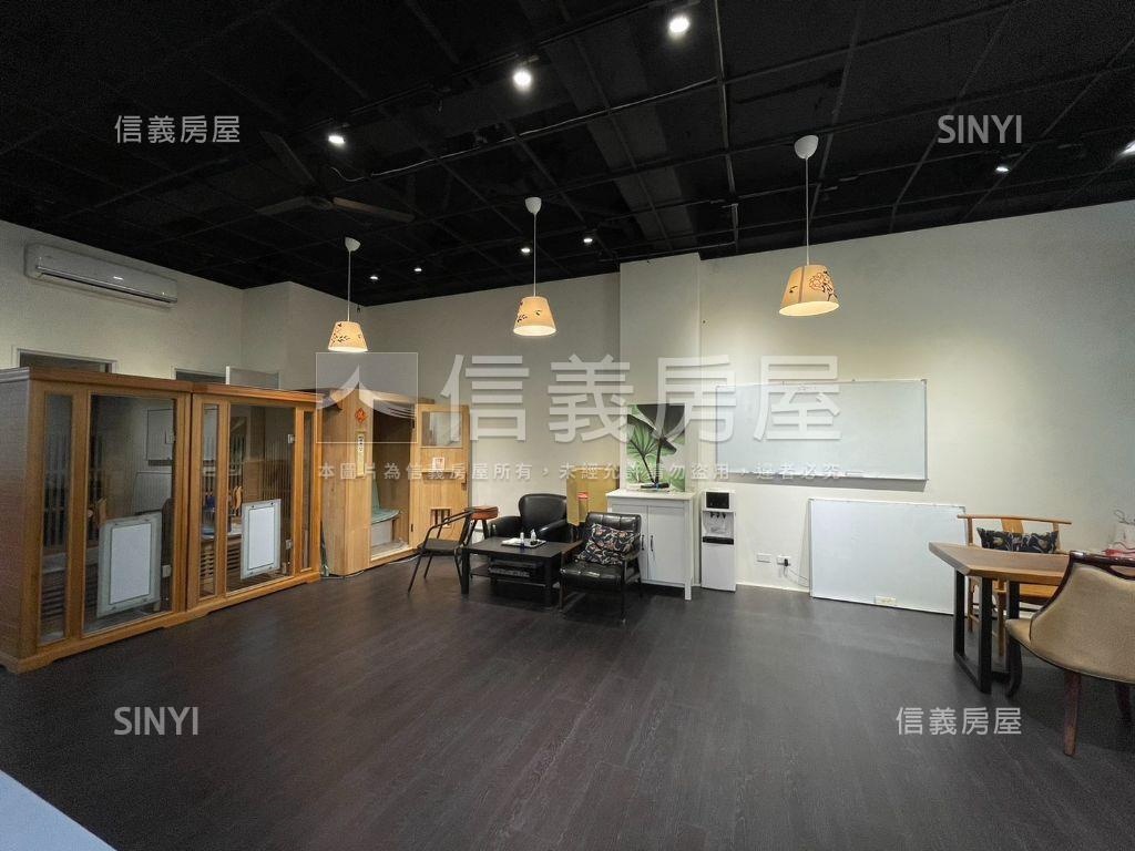東山商圈大面寬店面房屋室內格局與周邊環境
