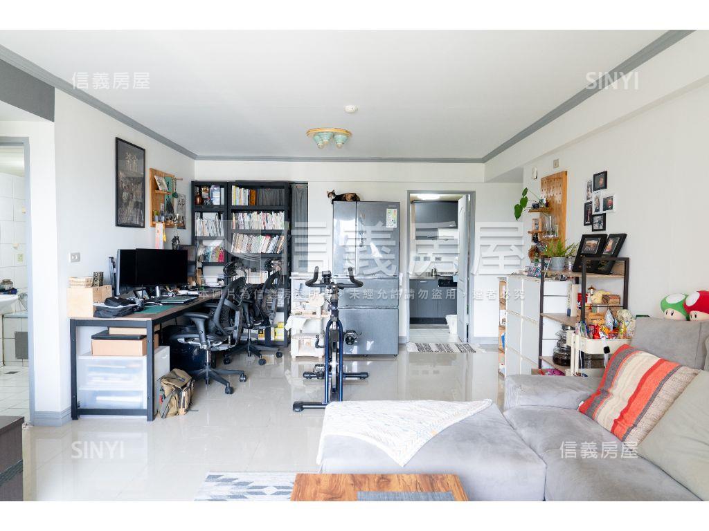 日月光景觀兩房車位房屋室內格局與周邊環境