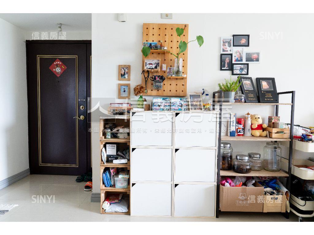 日月光景觀兩房車位房屋室內格局與周邊環境