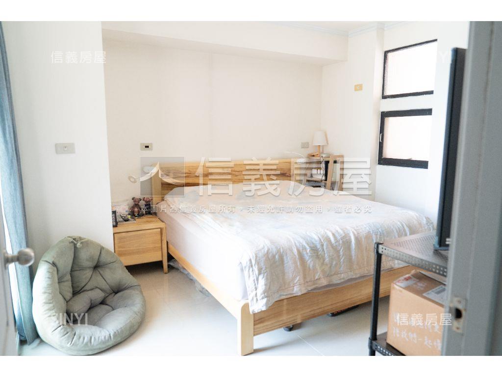 日月光景觀兩房車位房屋室內格局與周邊環境