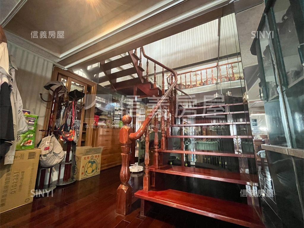 宏國豪奢裝潢樓中樓豪邸房屋室內格局與周邊環境