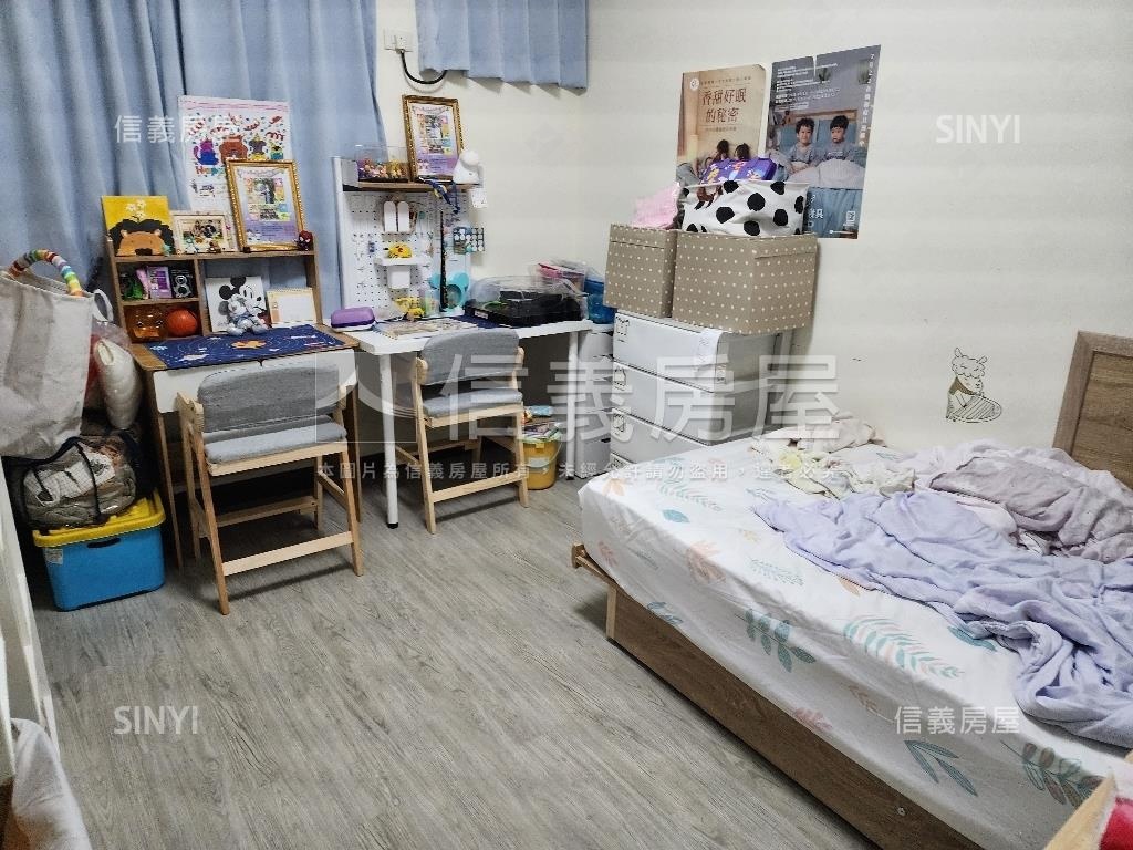 民族電梯三房坡平車位房屋室內格局與周邊環境