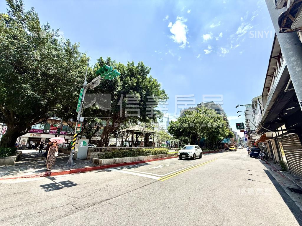 誠售小巨蛋邊間置產金店房屋室內格局與周邊環境