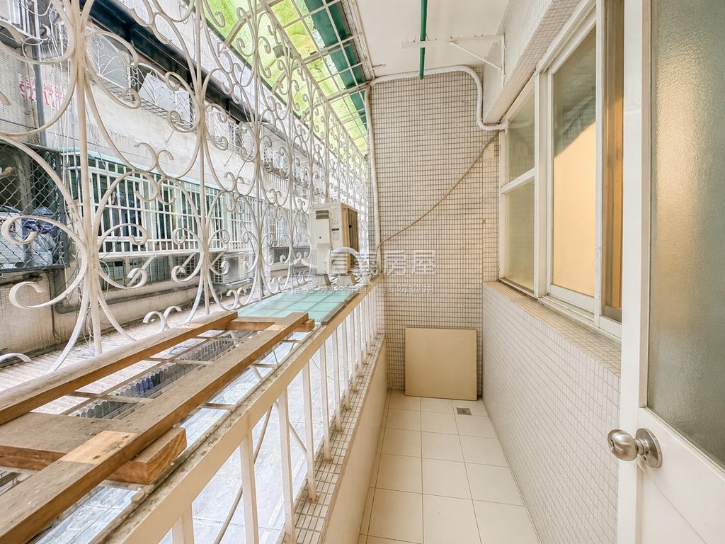 永安捷運☆超值☆富湟三房房屋室內格局與周邊環境