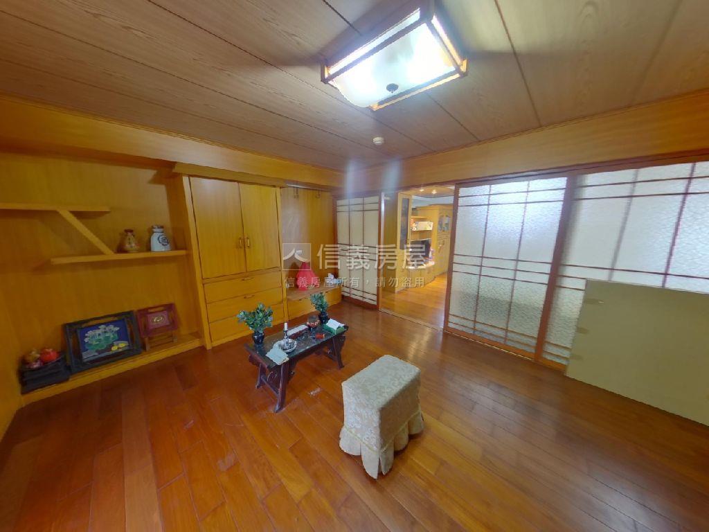 五廊街高樓視野８房含增建房屋室內格局與周邊環境