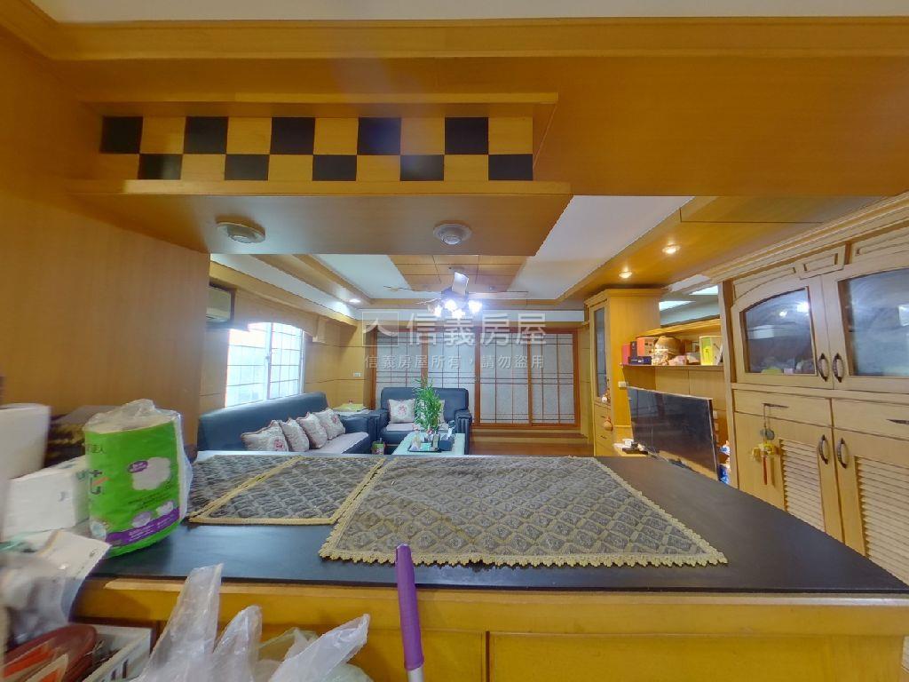 五廊街高樓視野８房含增建房屋室內格局與周邊環境