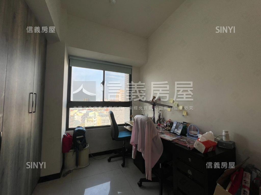 仁美居－面綠園道三房平車房屋室內格局與周邊環境